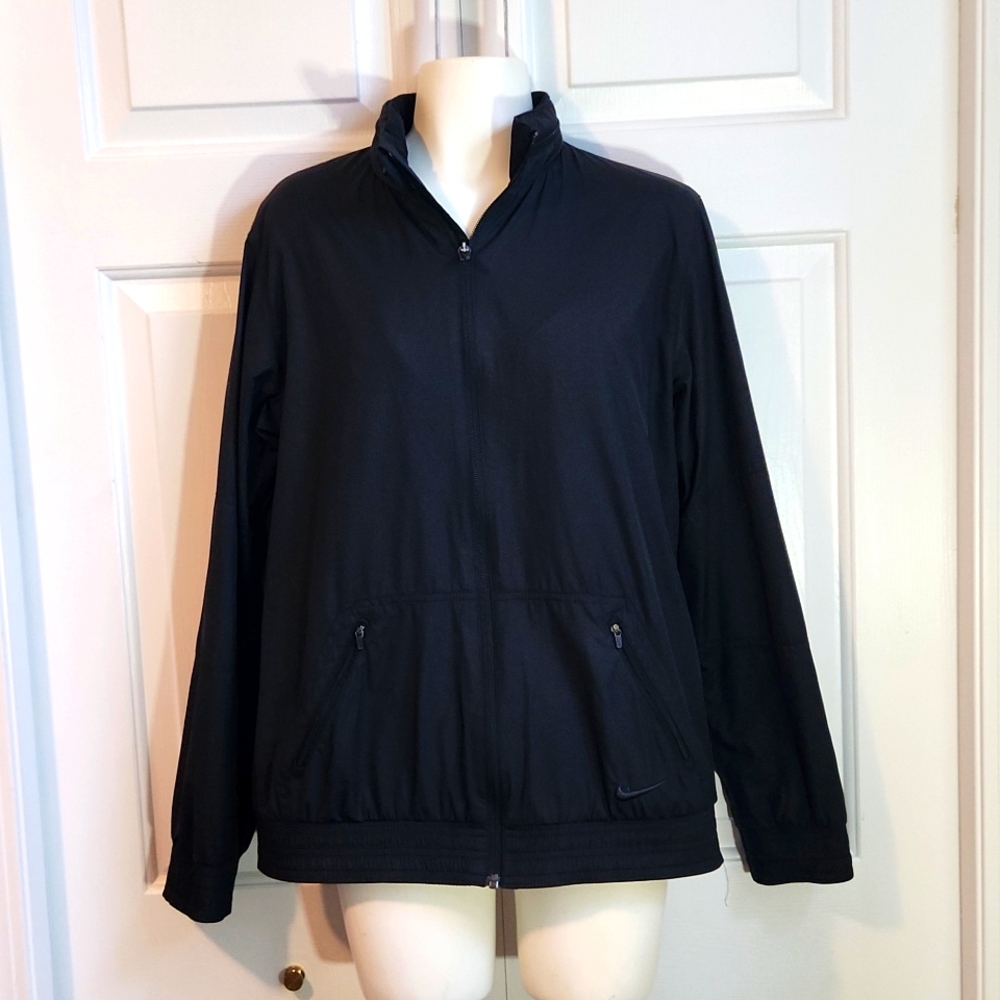 Nike Dri-Fit Running Jacket - size L